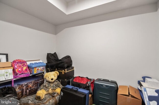 Building Photo - 7843 Otterbein Way