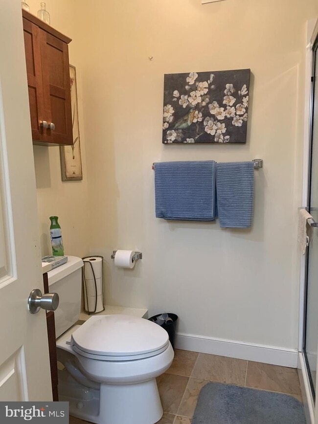 Building Photo - 256 Radcliffe St