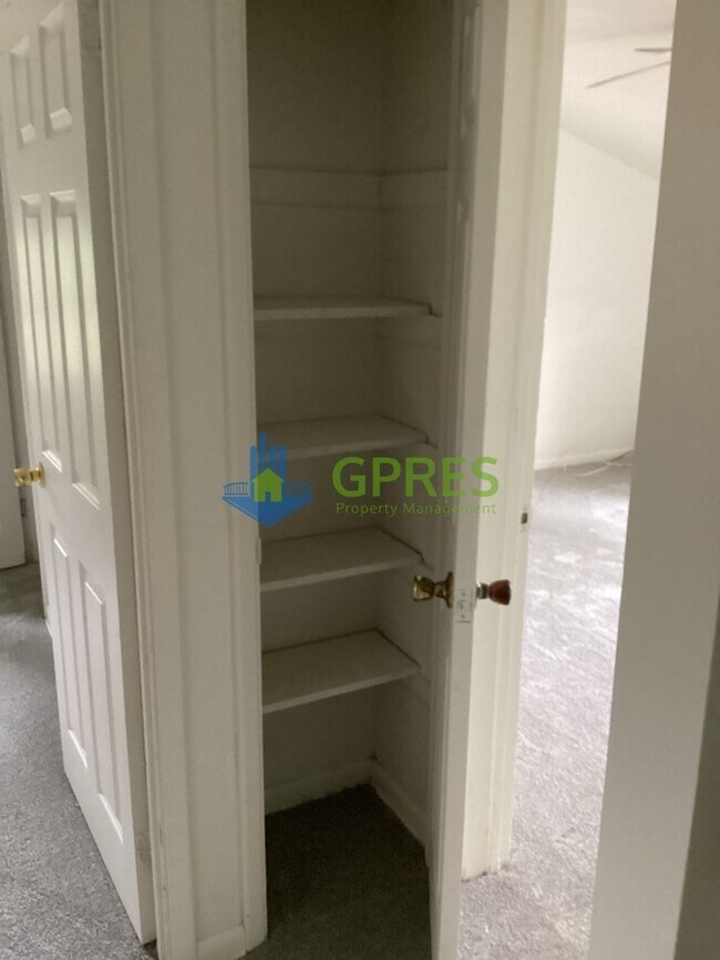 Building Photo - 9210-9212 Florida Ave.