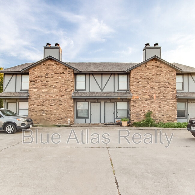 Building Photo - 205 Pate Orr Rd N