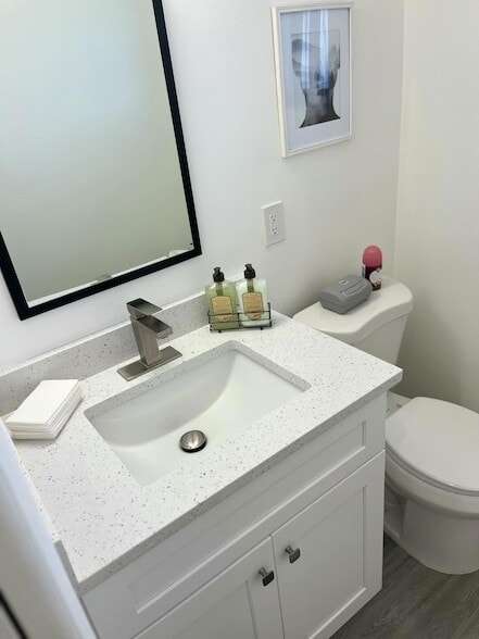 Building Photo - 2551 Emory Dr W