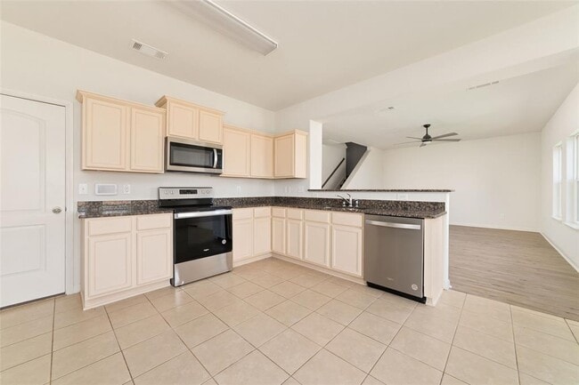 Building Photo - 1531 Loose Stone Dr