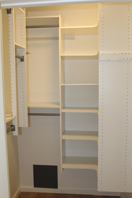 Building Photo - 141 S Clark Dr