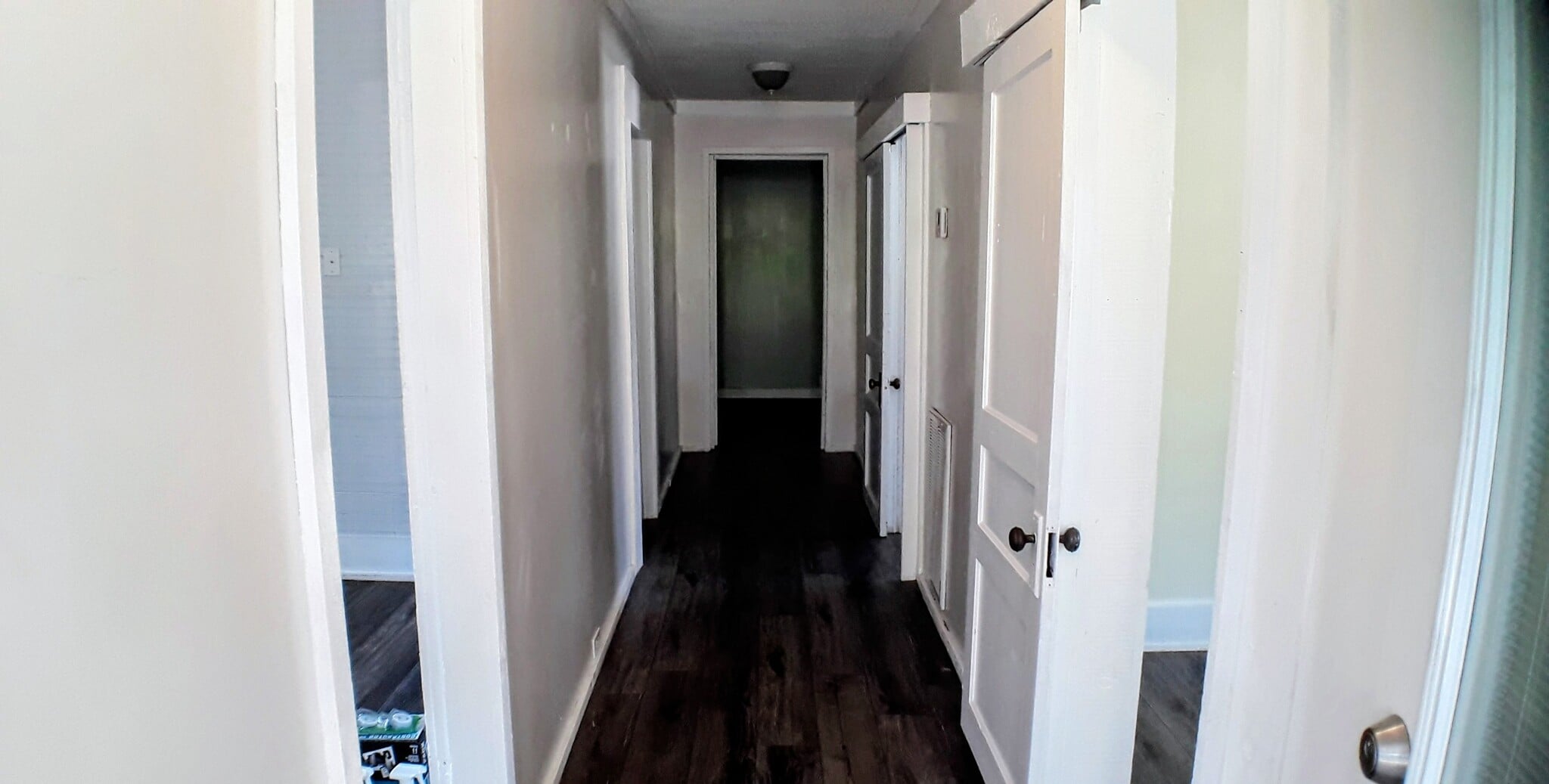 Entry - 147 Vine St