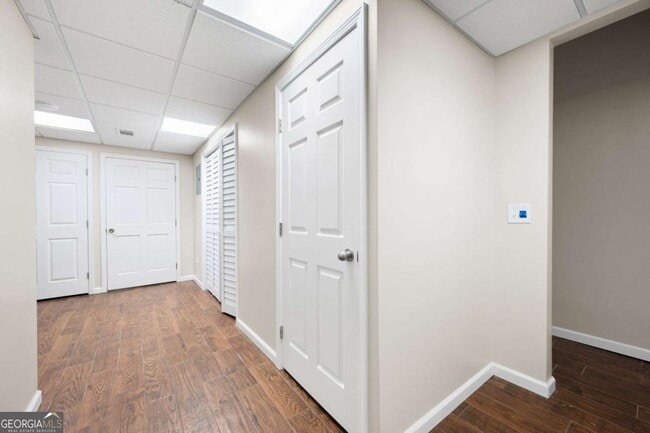 Building Photo - 1083 Soaring Way NE