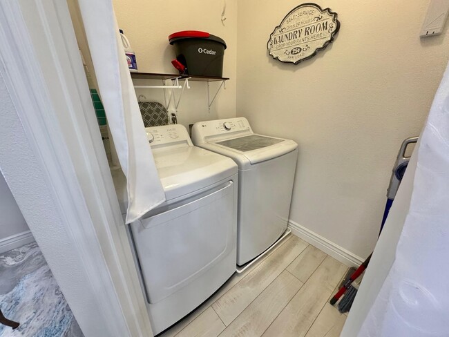 Building Photo - BEAUTIFUL 1 BEDROOM, 1 BATH CONDO FOR RENT...