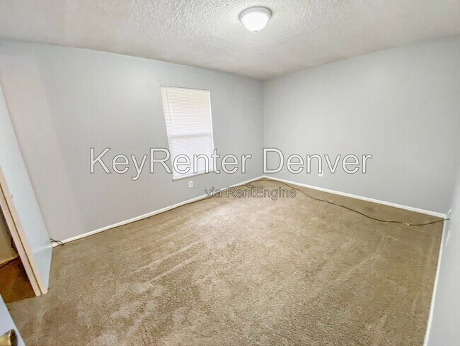 Building Photo - 12136 N Melody Dr