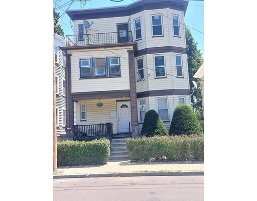 Building Photo - 11 Groveland St