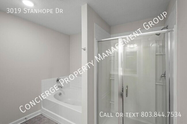 Building Photo - 3019 Stanhope Dr