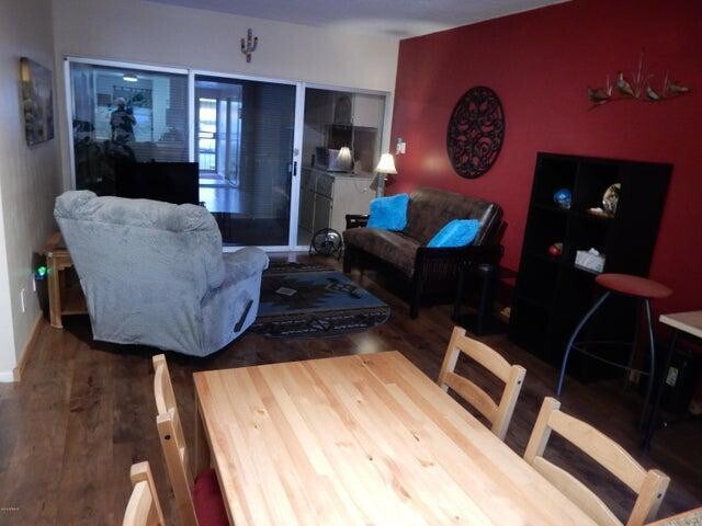 Building Photo - 6125 E Indian School Rd