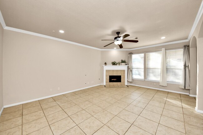 Building Photo - 13719 Hartford Ct