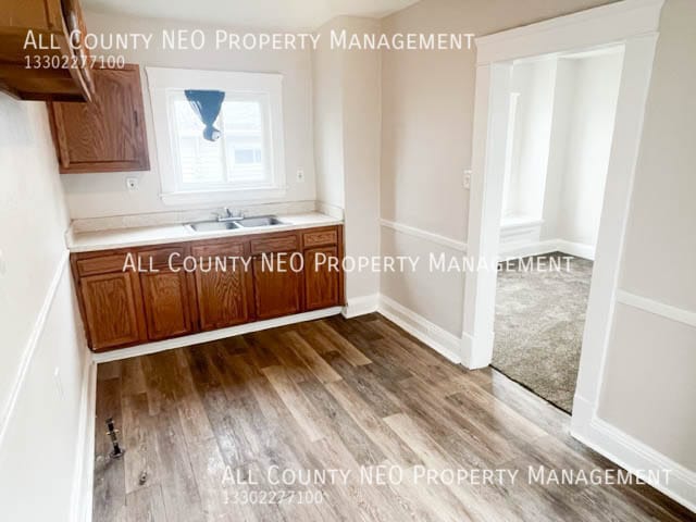 Building Photo - 1380 E 171st St