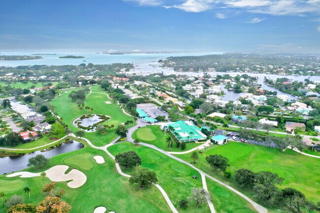 Building Photo - 3271 SE Court Dr