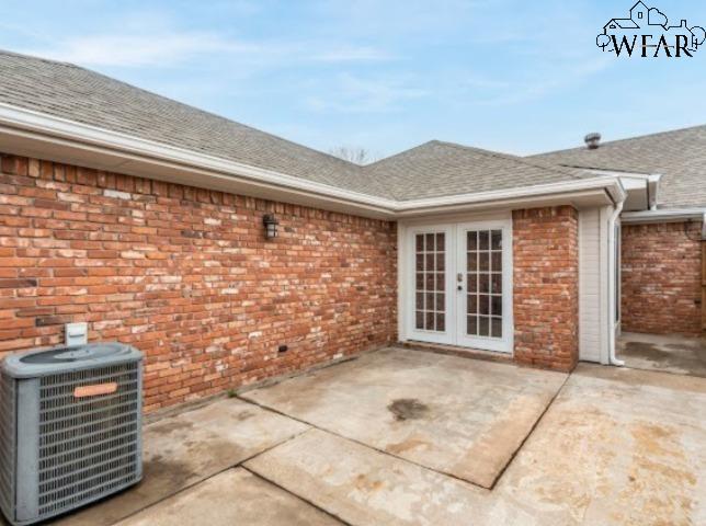 Building Photo - 3037 Cunningham Dr