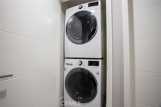 Building Photo - 2225 Mira Vista Ave