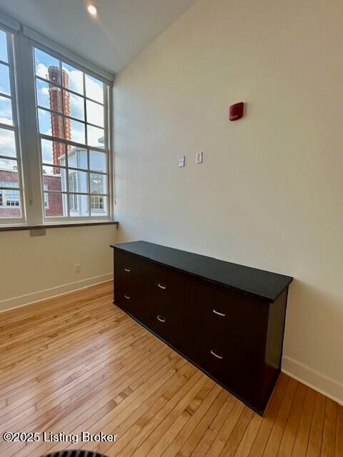 Building Photo - 1810 Sils Ave