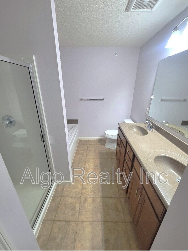 Building Photo - 8395 Norwood Ln N