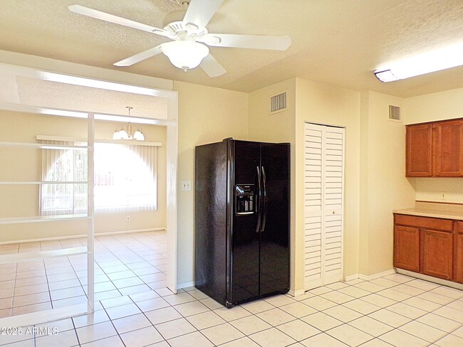 Building Photo - 201 Terra Dr