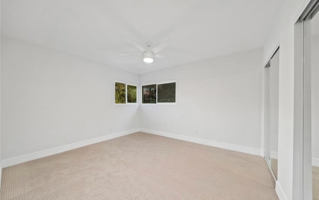 Building Photo - 5253 Countryside Dr
