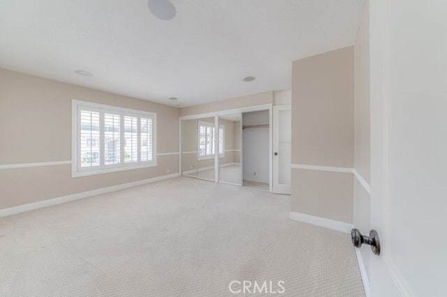 Building Photo - 6841 Loyola Dr