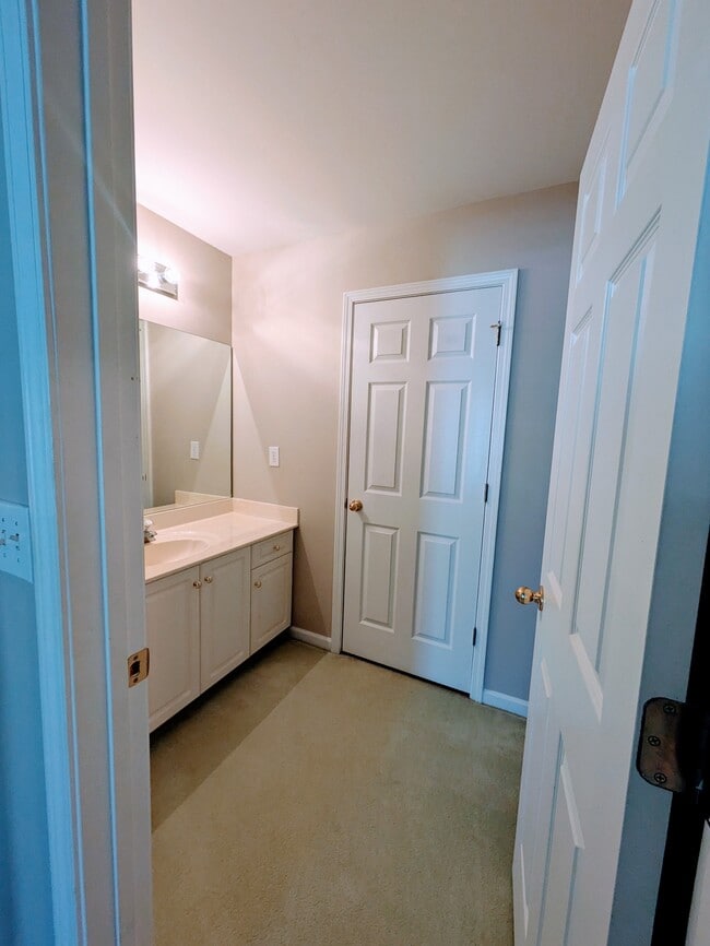 Building Photo - 1362 Valmont Trace NE