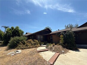 Building Photo - 3210 Belvedere Dr