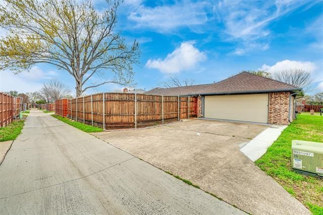 Building Photo - 3309 Pony Dr