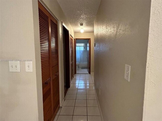 Building Photo - 4531 SW 146th Ct