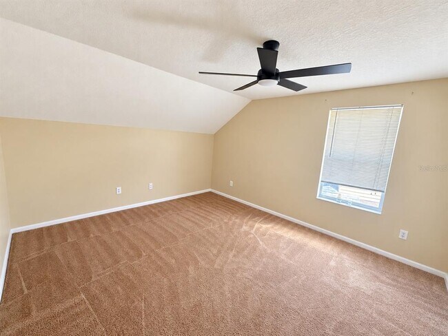 Building Photo - 6509 Bridgecrest Dr
