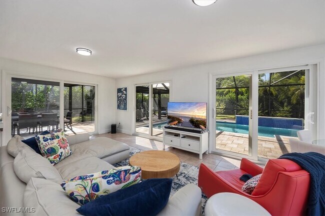 Building Photo - 1236 13th Ave N