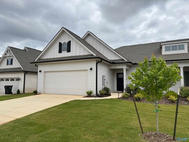 Primary Photo - 134 Rugby Dr