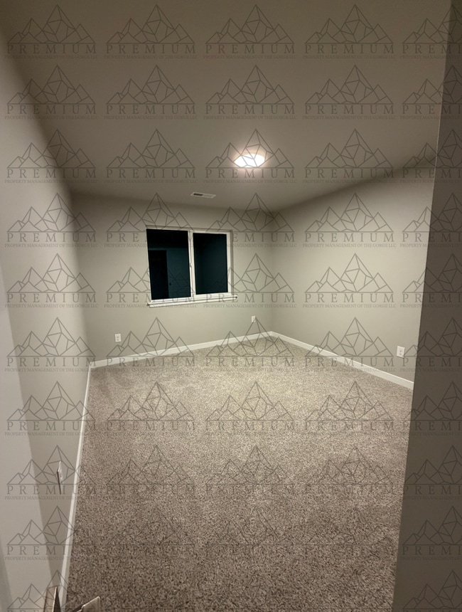 Building Photo - 1st MONTH FREE - 3 BED 2.5 BATH NEW BUILD!