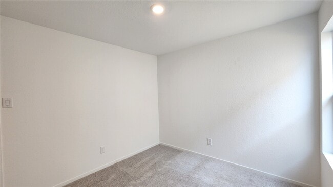 Building Photo - 16815 Old Wagon Wy