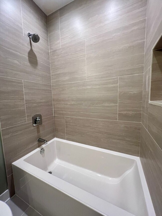 Building Photo - 4231 S Champlain Ave