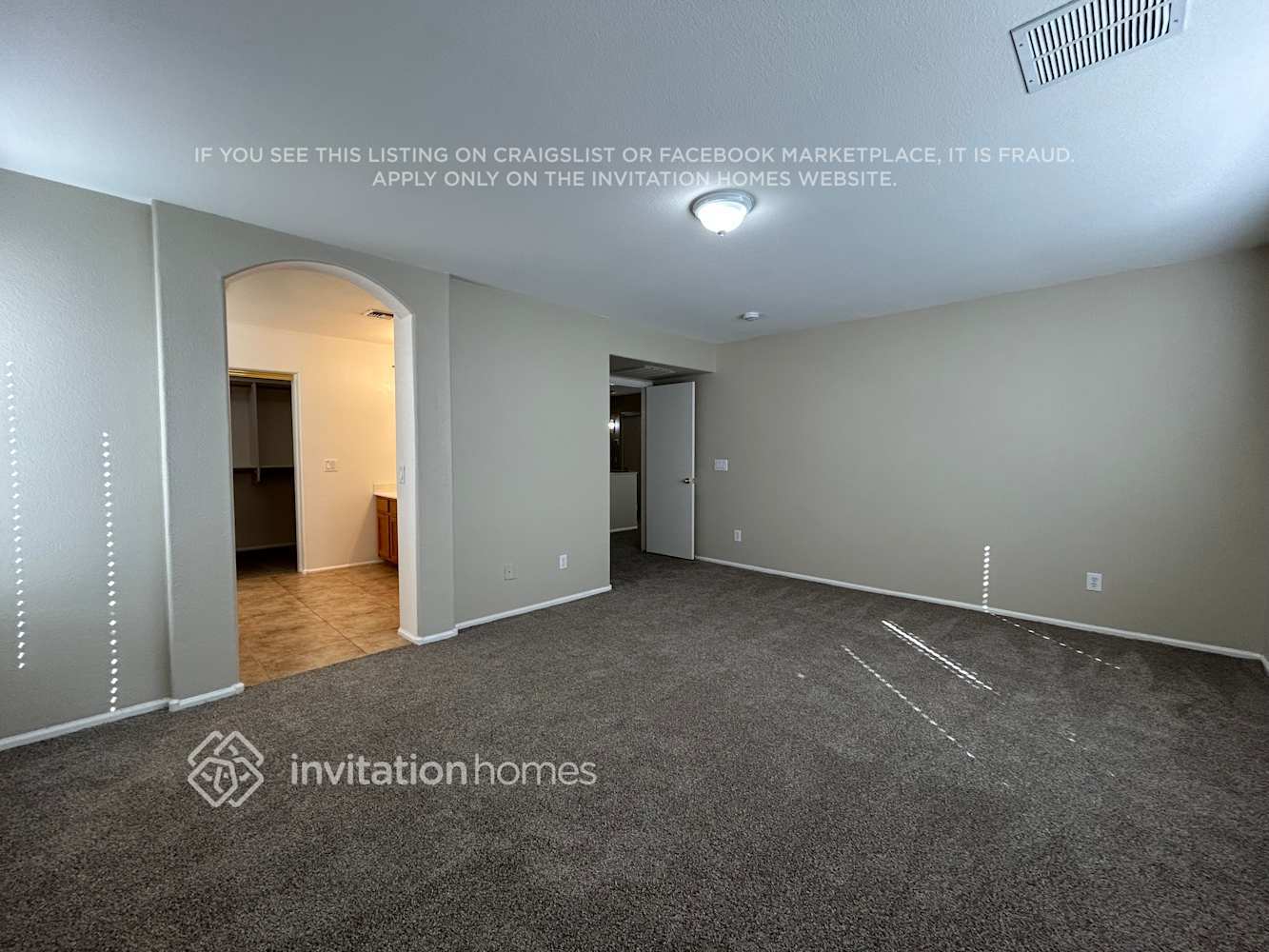 Building Photo - 16662 W Belleview St