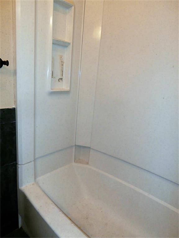 Building Photo - 10011 Appleridge Dr