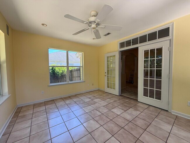 Building Photo - 1322 Hidden Timbers Pl