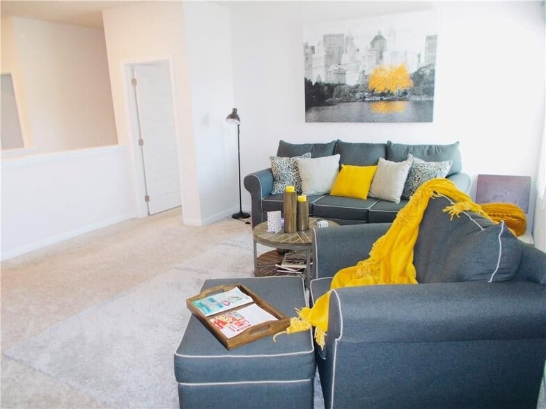 Building Photo - 612 Auburn Crossing Dr