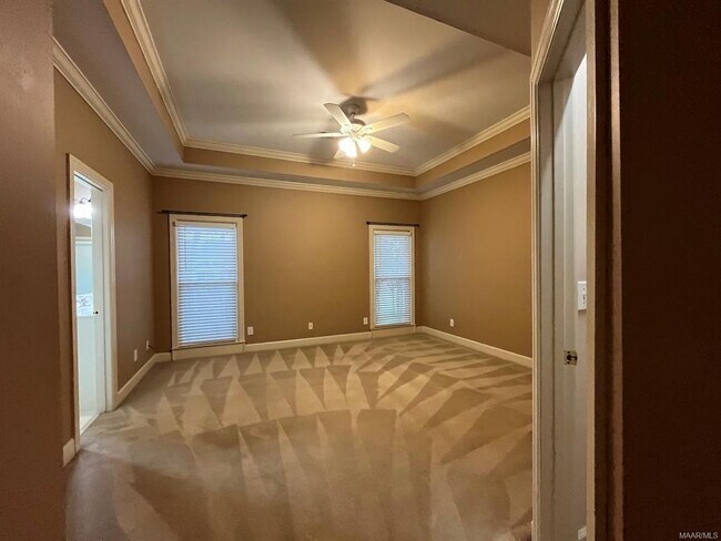 Building Photo - 8839 Sturbridge Dr