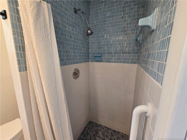 Building Photo - 2648 Rockcrest Ct