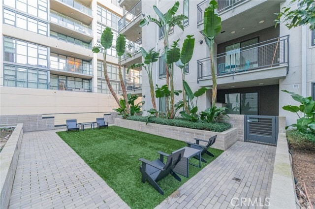 Building Photo - 2240 Nolita