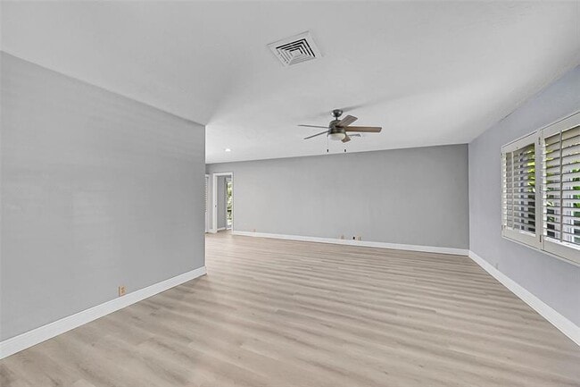 Building Photo - 681 Marine Dr
