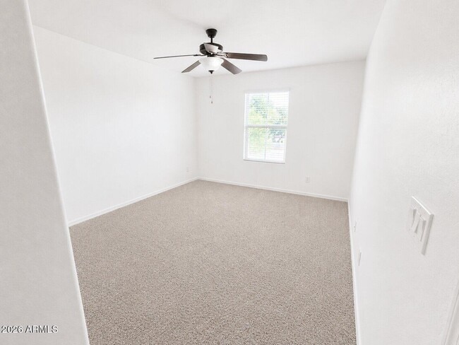 Building Photo - 1131 E Binner Dr