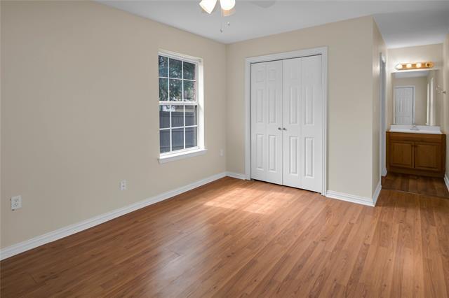Building Photo - 5711 Arlington Park Dr