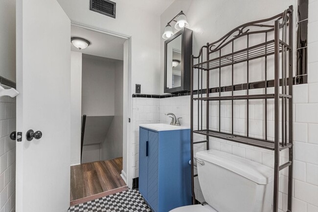 Building Photo - 64 Faris Cir