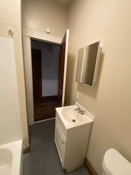 Building Photo - 3826 Nebraska Ave