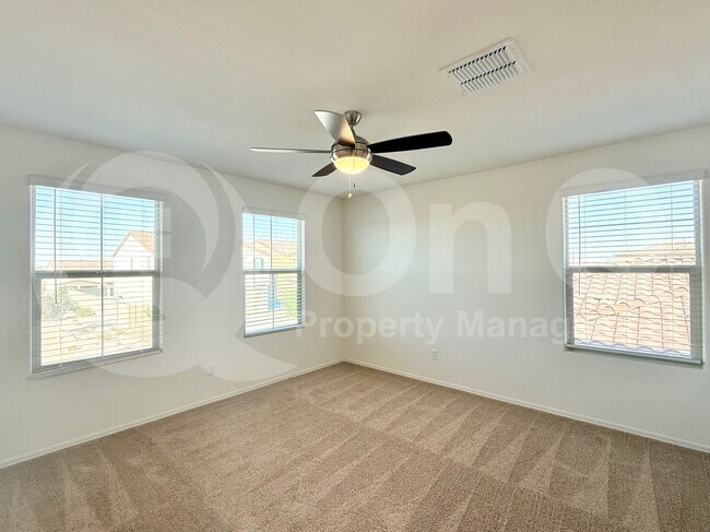 Building Photo - 2635 W Bowker St