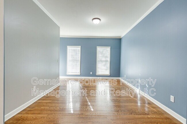 Building Photo - 1035 Watauga Ct