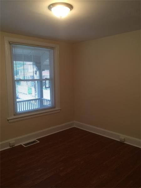 Building Photo - 947 Sargent Ave