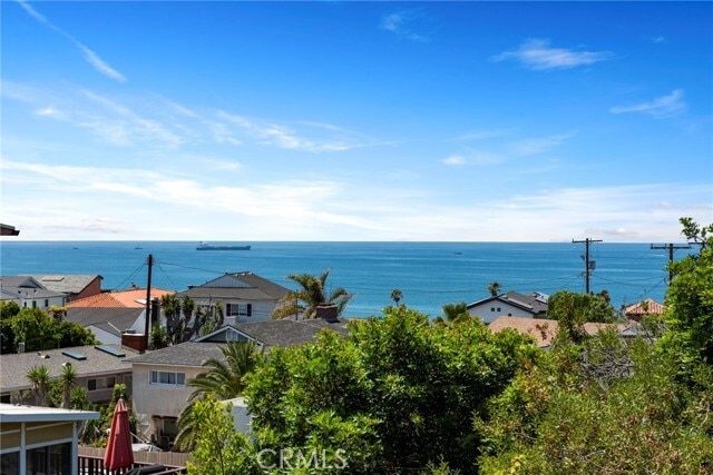 Building Photo - 7512 Rindge Ave